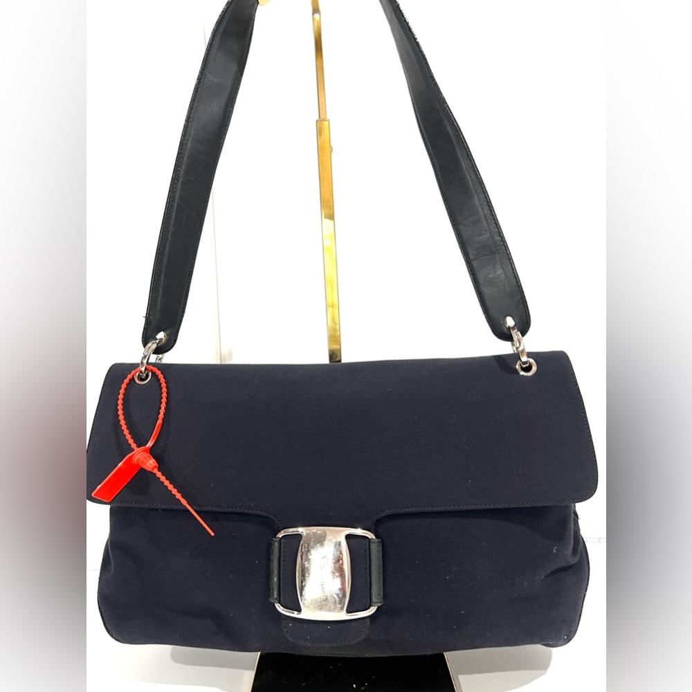 Salvatore Ferragamo Cloth Vara Shoulder Bag